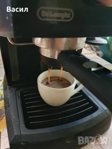 Продавам кафемашина делонги delonghi ec 150