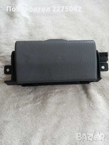 Поставка чаши задна врата Хонда ЦРВ, снимка 2 - Аксесоари и консумативи - 28808427