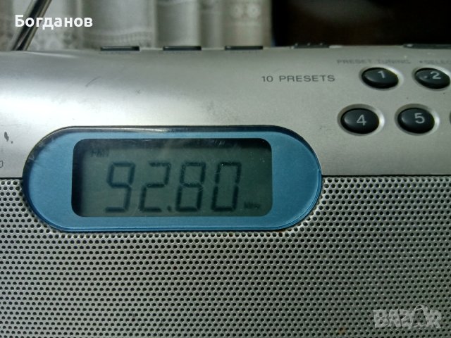 РАДИО SONY ICF-M600 SYNTHESIZED FM RADIO, снимка 6 - Радиокасетофони, транзистори - 43739646