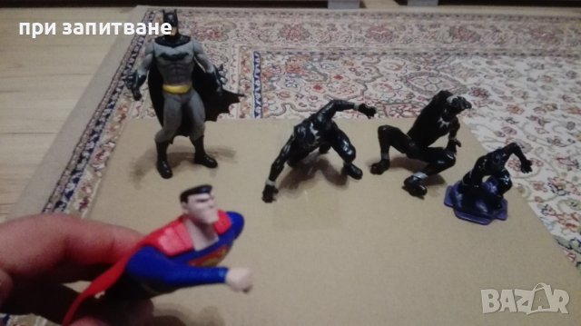 Фигурки на Батман, Супермен и Черната пантера, снимка 2 - Фигурки - 43121417