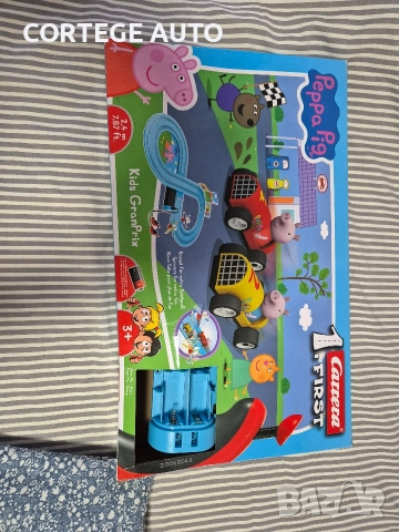 детска дървена къща, дъска с фигурки на Пепа Пиг и Писта, снимка 7 - Образователни игри - 52811377