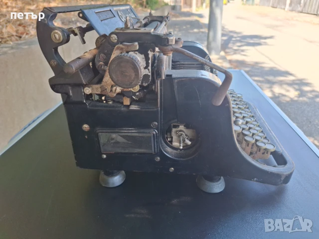 Стара пишеша машина Олимпия, снимка 7 - Антикварни и старинни предмети - 51158141