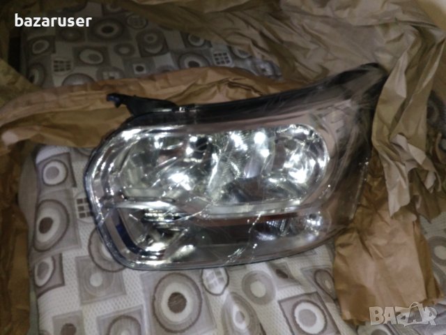 Нов Фар за Ford Transit V363 с мотор (след 2014г.) L/R,, снимка 4 - Части - 33967908