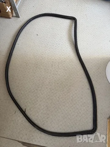 Уплътнение ЧЕЛНО / ПРЕДНО ВАЗ ЛАДА НИВА НОВО ОРИГИНАЛНО