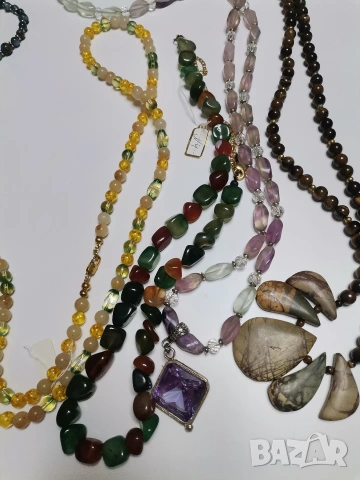 САМО 50 Евро!!! 23 БРОЯ гердани и колиета от натурални камъни, снимка 7 - Колиета, медальони, синджири - 53343605