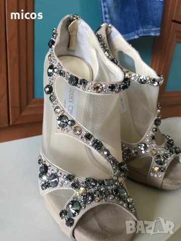 Jimmy Choo,оригинални ,ест велур телесен цвят и Swarovski кристали ,лимитирана колекция, снимка 5 - Дамски елегантни обувки - 34734981