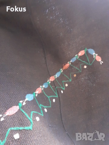 Автентична стара голяма вълнена бродирана престилка за носия, снимка 5 - Антикварни и старинни предмети - 53295174