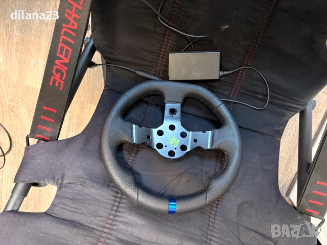 Гейминг оборудване – Xbox One S, Logitech G923, PlaySeat Challenge, снимка 6 - Игри за Xbox - 52898034