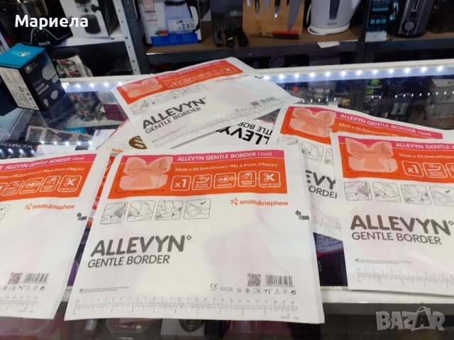 Allevyn Gentle Border - лепилни превръзки от пяна 23см x 23,2см x 5, снимка 2 - Други - 36656490