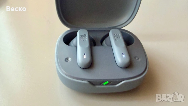 JBL Vibe 300TWS – безжични слушалк, снимка 2 - Слушалки и портативни колонки - 53062943