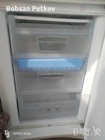 Хладилник Индезит с камера - използван, снимка 2 - Хладилници - 51385955