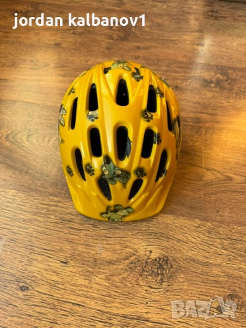 Жълта с кученца каска за велосипед или други спортове само за 10лв. crosswave, снимка 6 - Спортна екипировка - 52531604