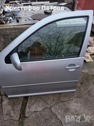предна лява врата за vw bora 