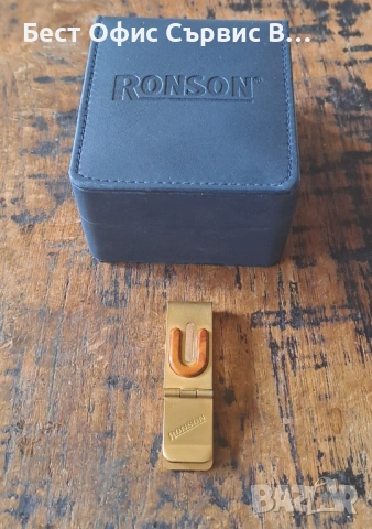 щипка за пари Ronson позлатена матова с ахат масивна