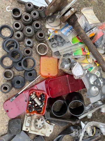 Части за Москвич Лада Жигули ваз, снимка 8 - Части - 43257738