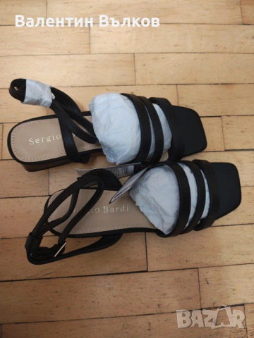 Женски обувки , снимка 2 - Дамски ежедневни обувки - 52459171