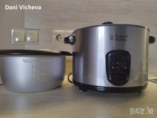 Оризоварка RUSSELL HOBBS инокс, 700 W, снимка 4 - Уреди за готвене на пара - 52872298