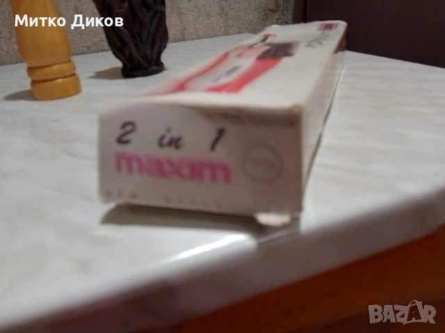 Електрическа преса за коса маша четка маркова нова, снимка 5 - Преси за коса - 53512313