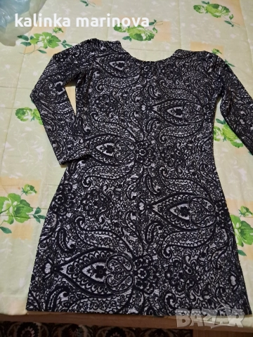 малка черна (не съвсем )рокля