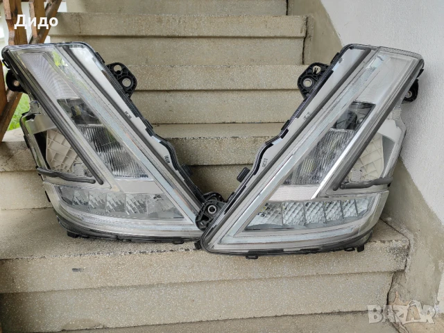 Фарове Volvo FH5 LED ляв десен / Фарове Волво ФХ5 23г. Оригинални