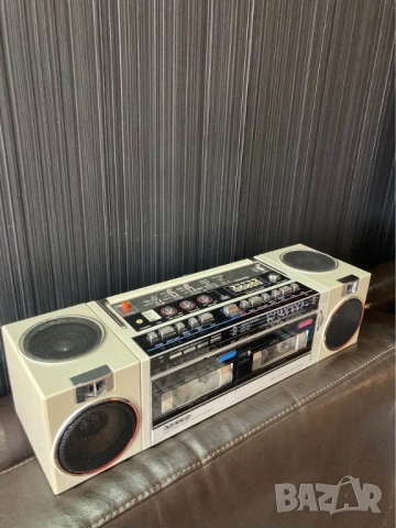 SANYO M-W24K VINTAGE RETRO BOOMBOX радио  касетофон, снимка 4 - Радиокасетофони, транзистори - 53244299