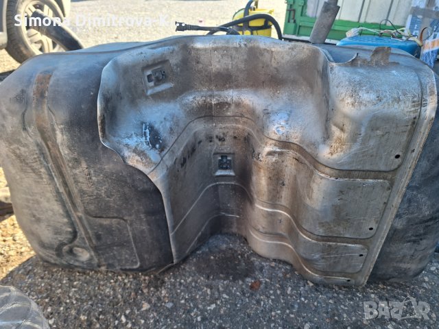 Нисан 2.5 безин, снимка 2 - Части - 43454025