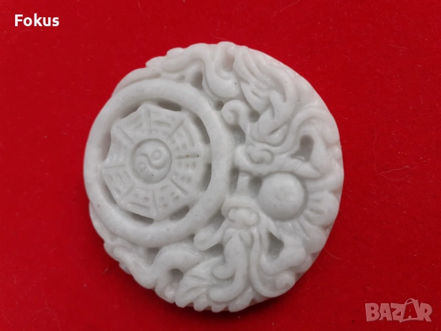 Медальон нефрит Jade, снимка 2 - Антикварни и старинни предмети - 53388696