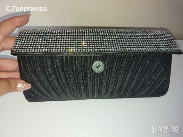 Луксозна дамска чанта, снимка 2 - Чанти - 51643141