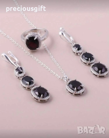 Комплект от три части - колие, обеци и пръстен, снимка 4 - Бижутерийни комплекти - 52052921