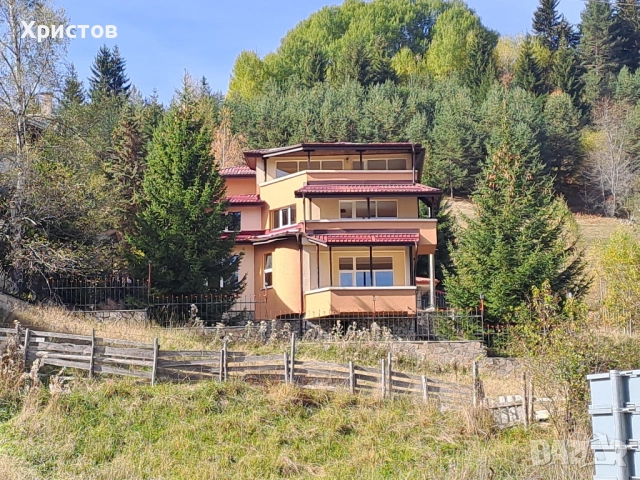 ПРОДАВА: Къща от хотелски тип в с. Стойките, снимка 4 - Вили - 51702801