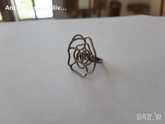 Сребърен пръстен във фората на цвете. №0149, снимка 2 - Пръстени - 33015114