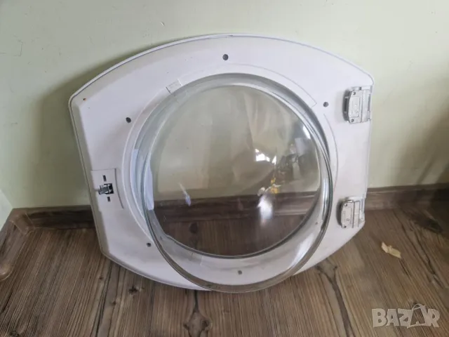 Врата на пералня с электронна ключалка Ariston AMD 129, снимка 3 - Перални - 50046953