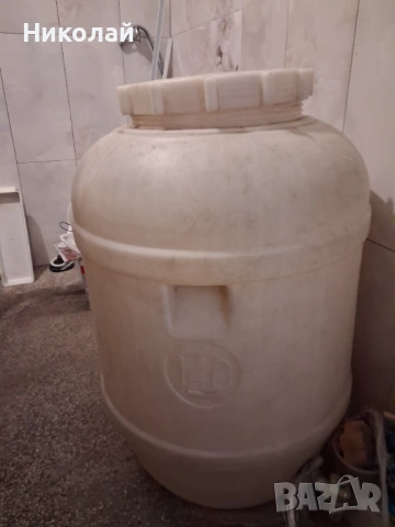 Бидон пластмасов 140лт.