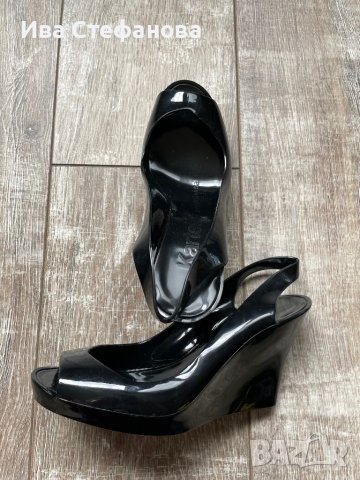 Нови черни летни силиконови обувки сандали на платформа италиянски Kartell, снимка 8 - Сандали - 40535344