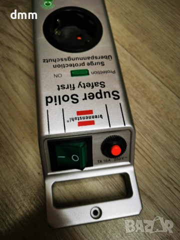 немски разклонител с 8 гнезда и защити, снимка 2 - Други - 53575639