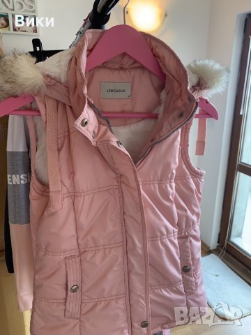 Дамски пухен елек, снимка 3 - Елеци - 39569817