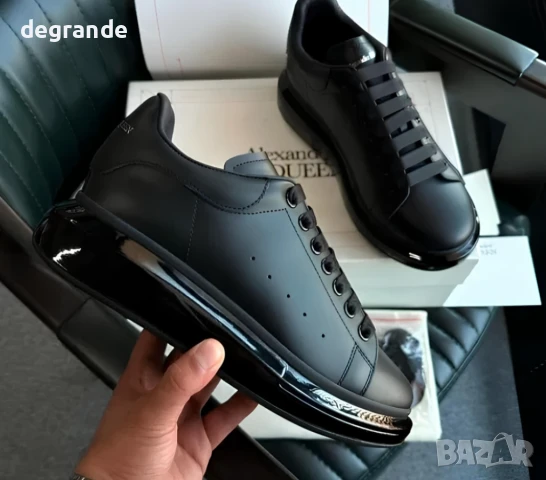 Черни маратонки Alexander McQueen Налична номерация 41 42 43 , снимка 3 - Маратонки - 51358381