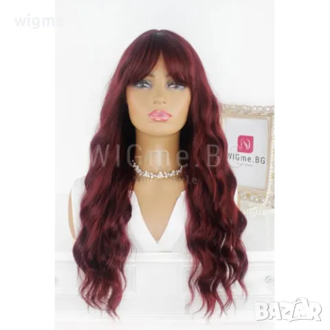 Дълга на вълни тъмночервена перука с бретон Мег, снимка 1