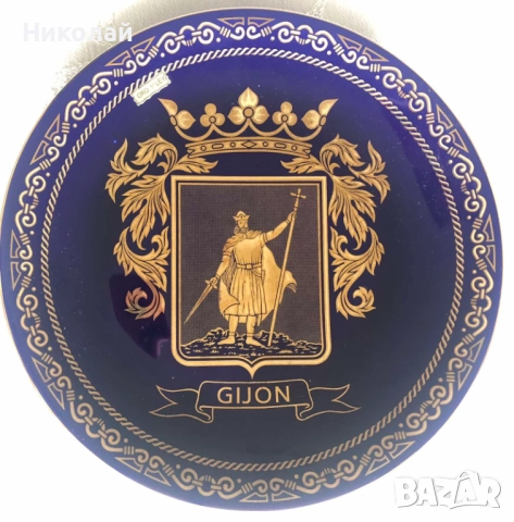 Порцеланови чинии син кобалт, декорирани с 22К злато, Хихон / Gijon и Прага, с поставки, нови, лот, снимка 6 - Колекции - 36404475