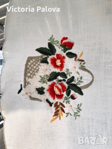 Голяма кръгла покривка с бродерия, снимка 6 - Покривки за маси - 43551081