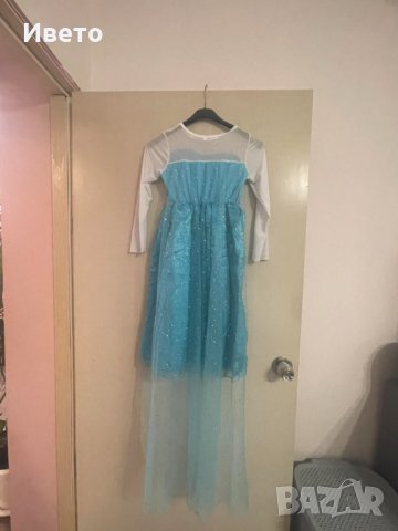 Рокля на Елза с корона, жезъл и ръкавици, снимка 2 - Детски рокли и поли - 43515075