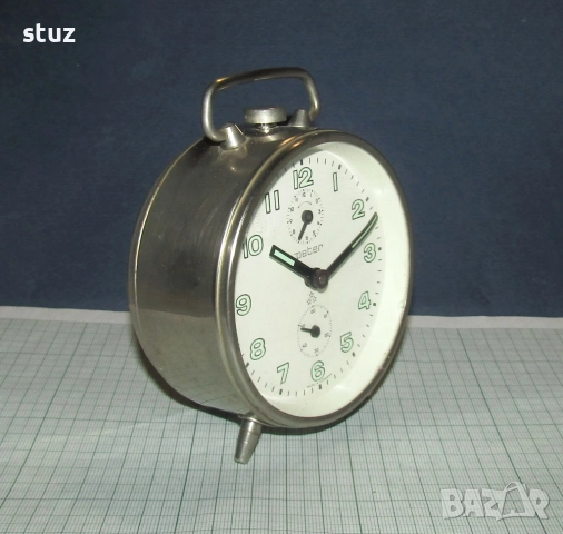 Немски механичен будилник Peter, снимка 4 - Антикварни и старинни предмети - 52886787