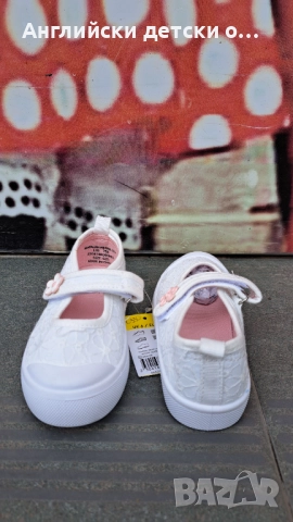 Английски детски кецки/пантофки-Matalan, снимка 5 - Детски пантофи - 52649771