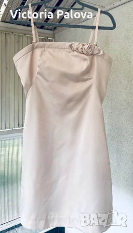 Елегантна рокля , снимка 3 - Рокли - 50444946