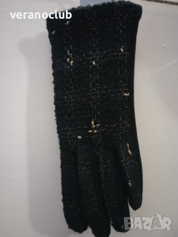 Черни дамски ръкавици Златист Акцент