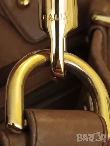 Оригинална дамска чанта BALLY, Швейцария. , снимка 5 - Чанти - 43032075