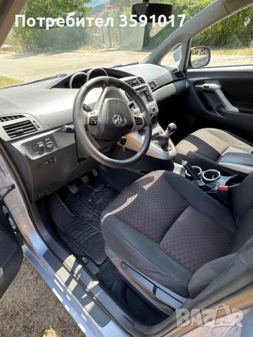 Продавам Toyota Verso, снимка 10 - Автомобили и джипове - 52580270
