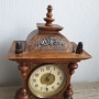 Стар настолен часовник с латерна, снимка 2