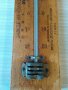 Антикварен дървен термометър 90 г., снимка 1 - Антикварни и старинни предмети - 28980560