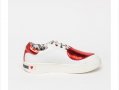 Love Moschino, Кожени спортни обувки със сърцевидна апликация, Бял/Червен, снимка 9